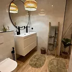 Zahrazany Апартаменты Мост