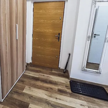 Zahrazany Apartment