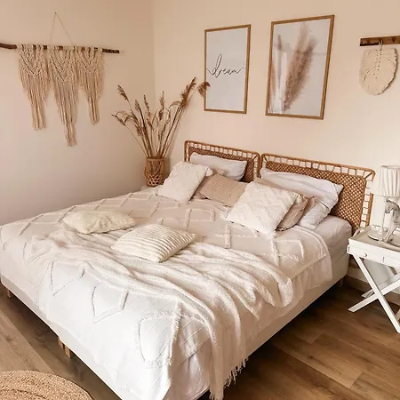 Apartment Zahrazany